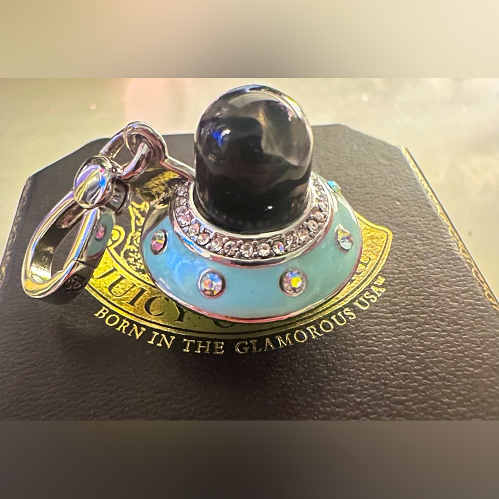 Y2K juicy couture Scottie dog UFO charm